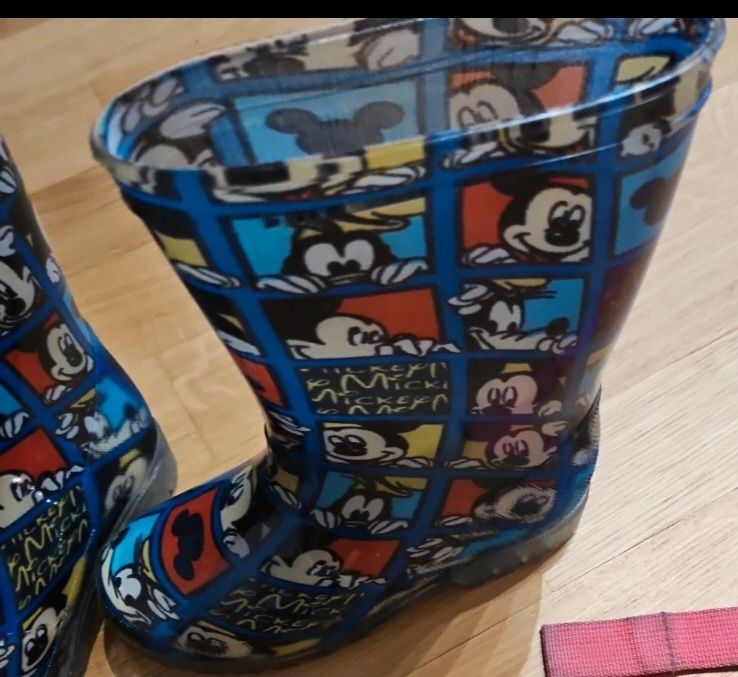 Scarpe per ragazzi: Regenstiefel Disney  – Usato da Luzern venduto da Dan_8m79 1