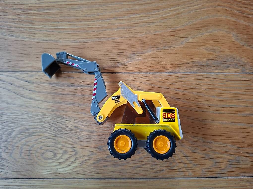 Jouets: Pelleteuse – D'occasion à Sierre par noe_y7vf 1