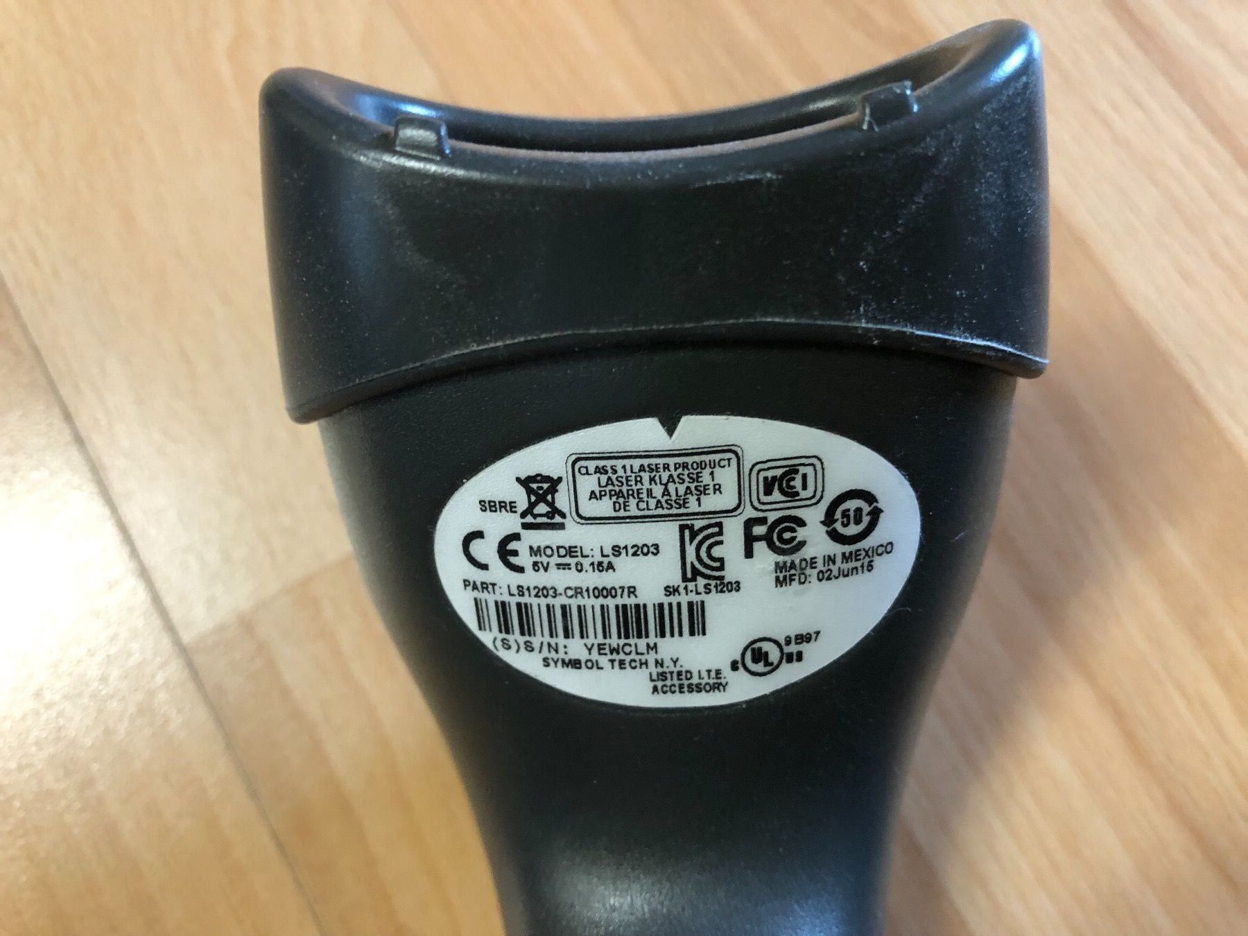 Scanner: Universal Bar Code Scanner LS1203 – Gebraucht aus Russikon von  4