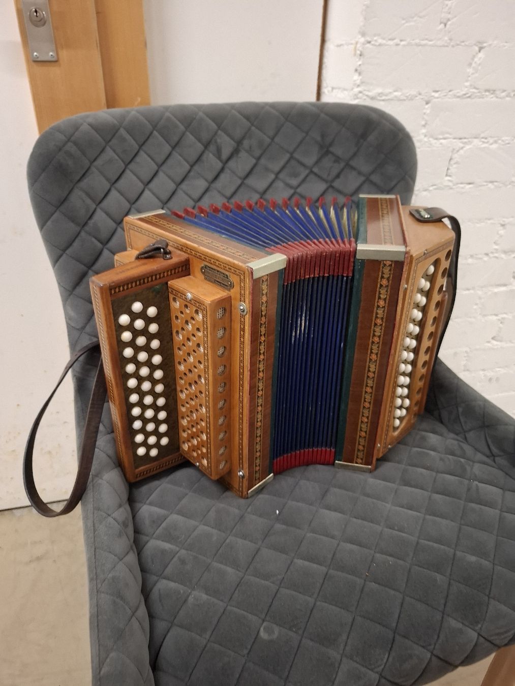 Strumenti musicali: salvisberg orgeli – Usato da Villeneuve venduto da BibiVintage 1