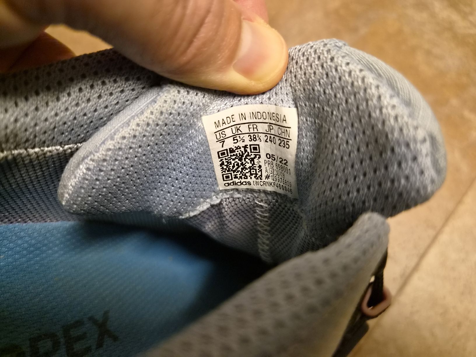 Adidas Damenschuhe: Adidas Terrex Gore-Tex Wanderschuhe – Neu (gemäss Beschreibung) aus Schöftland von kosi86 5