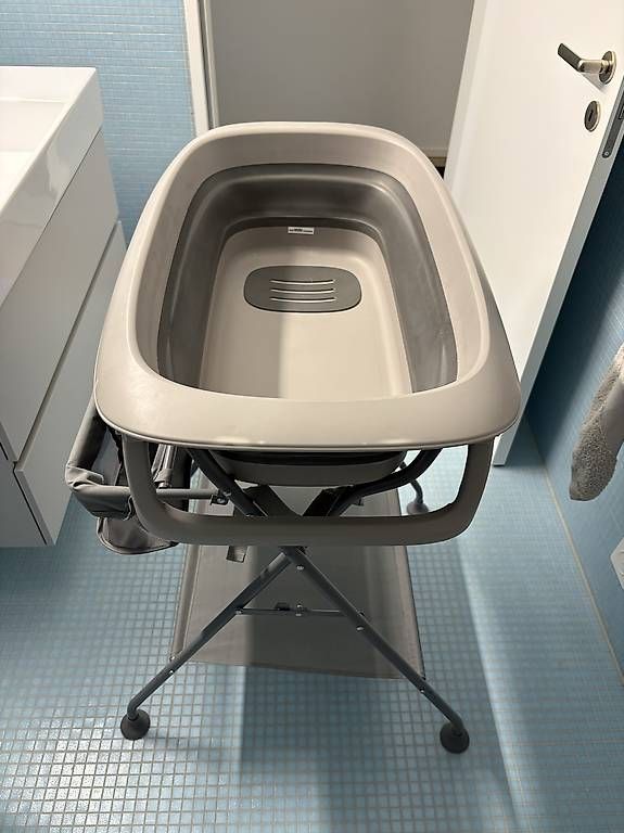 Tutto per il bagno: Stokke Flexi Bath set with Stokke Folding Stand – Usato da Zürich venduto da sc_zurich 4