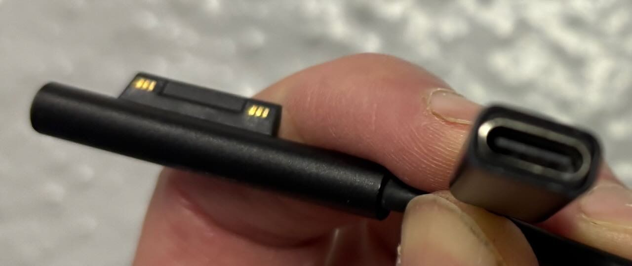 Microsoft Lecteurs & Adaptateurs: Surface Connect auf USB-C Adapter – D'occasion à Erlinsbach par plastido 1