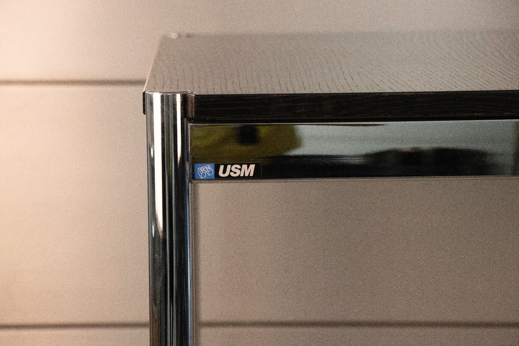 USM Tavoli: USM Haller Tisch quadratisch, schwarz – Usato da Zollikerberg venduto da N_a_c_h_l_ass_ZH 3