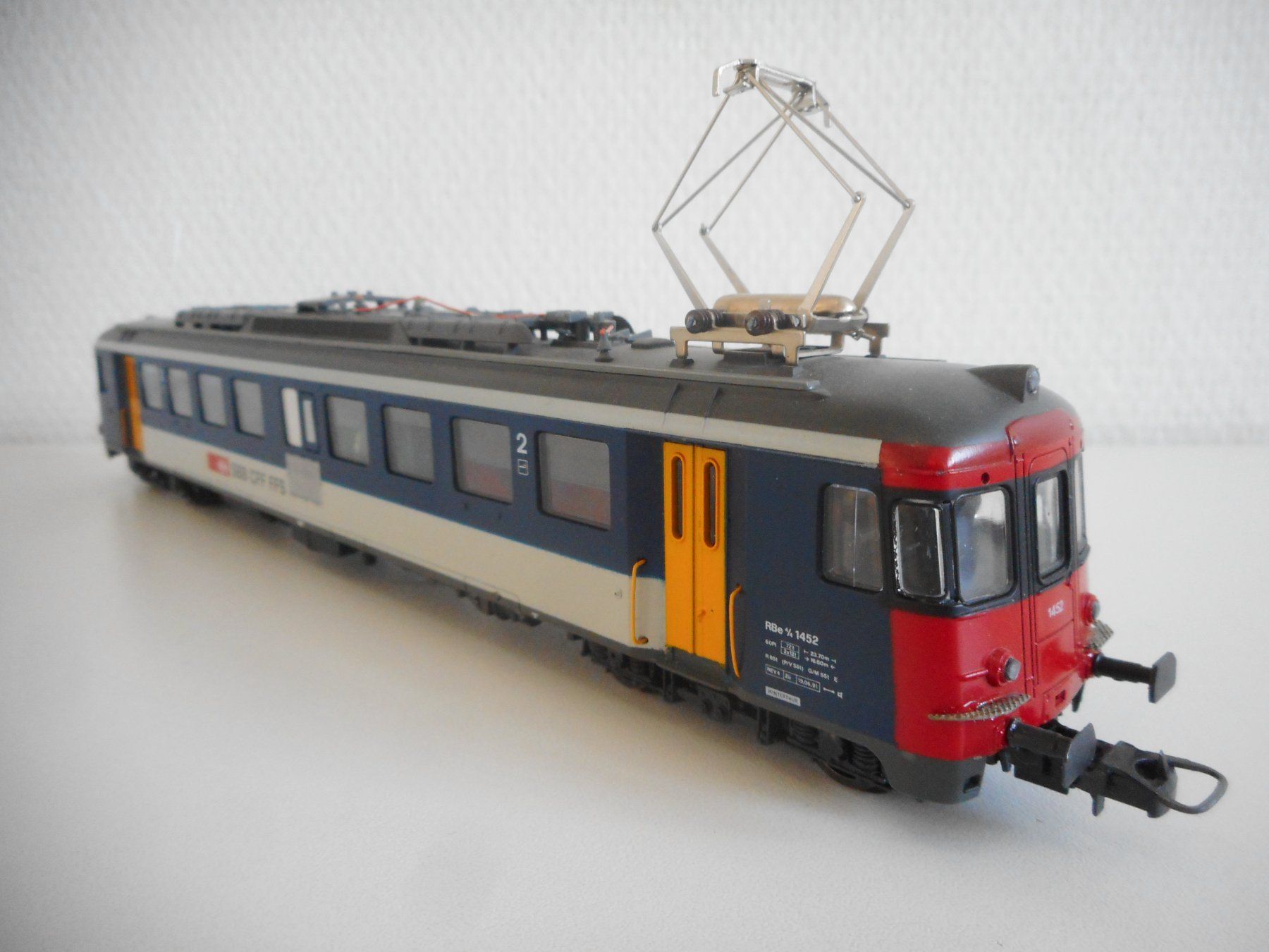 Lima Modelleisenbahnen: RBe 4/4 Triebwagen Nr. 1452 Lima 2. Generation – Gebraucht aus Zollikofen von