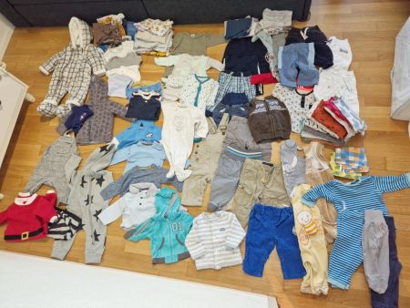 Babykleiderpaket für Jungen – Über 70 Teile – Grösse 62-68