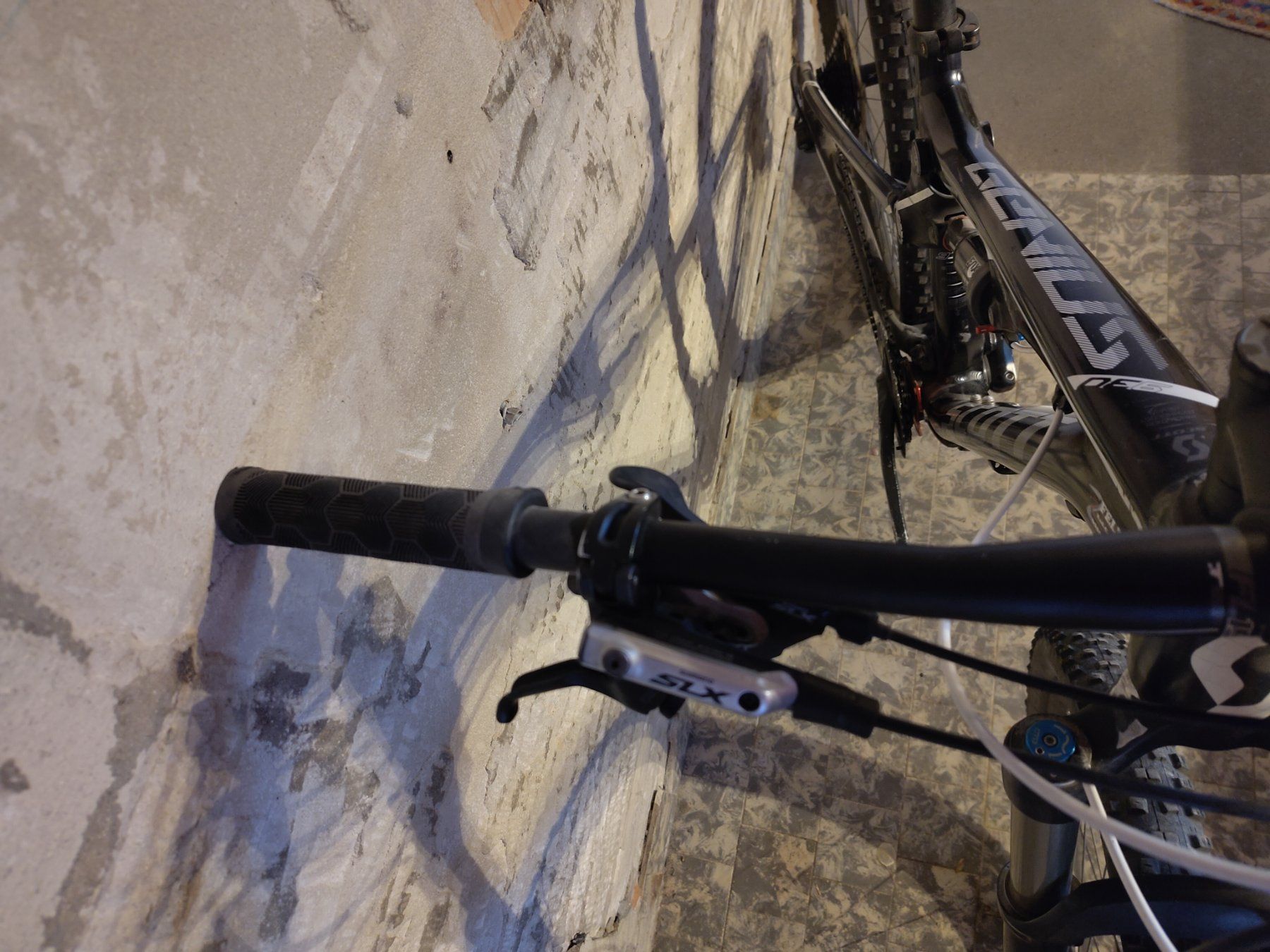 Scott Vélos: Bike Scott Genius 730 – D'occasion à Ebnet par Tomar1 1