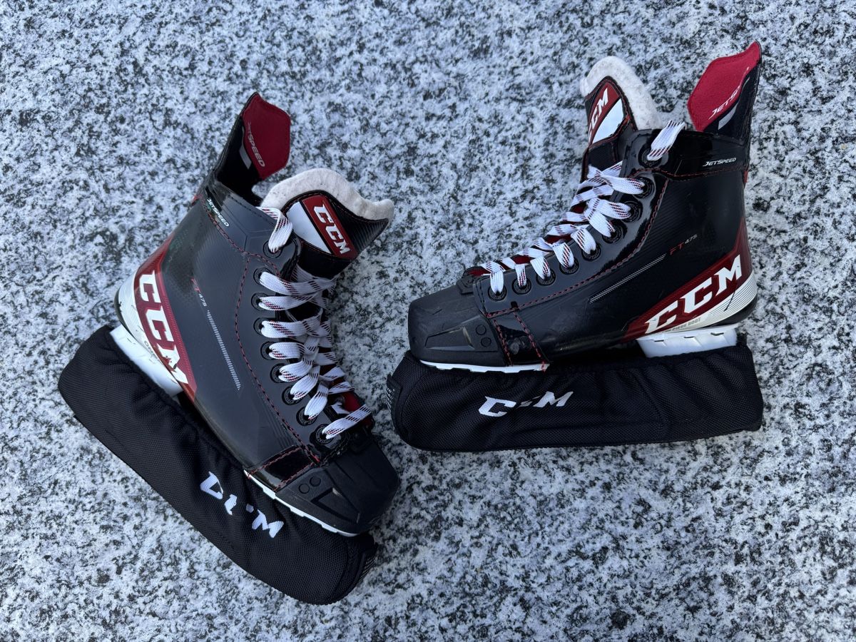 Ccm Pattini da ghiaccio: CCM JetSpeed FT 475 Schlittschuhe Grösse 5.5  – Usato da Horriwil venduto da kreidlerkari 2