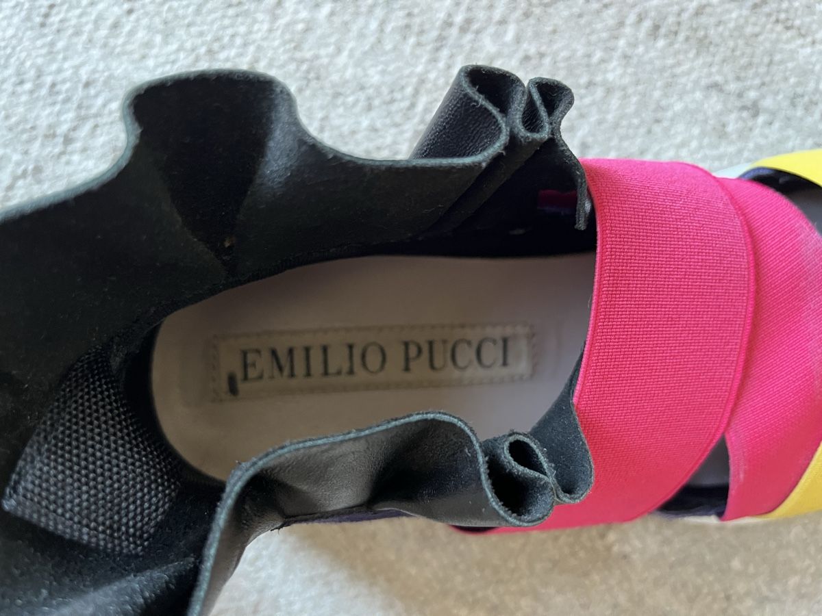 Emilio Pucci Scarpe da donna: Bold Color Strap Emilio Pucci Sneakers – Usato da Zürich venduto da han_8pzj 2
