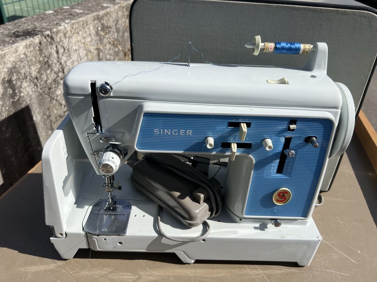 Singer Macchine da cucire: Nähmaschine Singer  – Usato da Zürich venduto da jao_2bx7 1