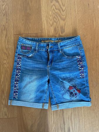 DESIGUAL Kurze Jeanshose Gr. 29