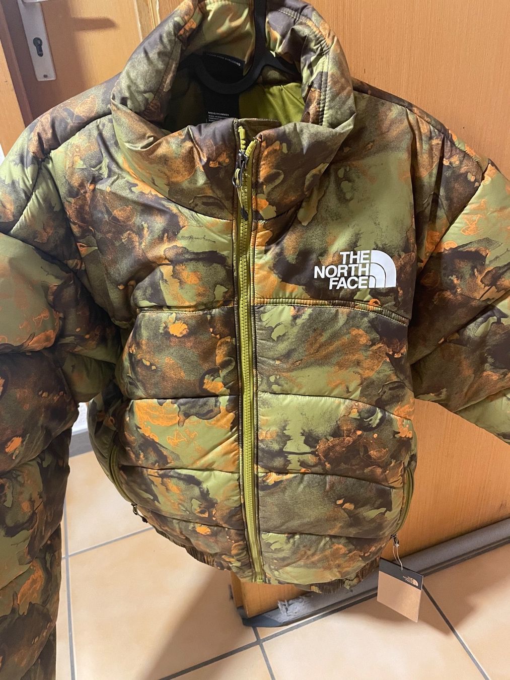 North Face Giacche: North face jacket(new) – Nuovo (secondo la descrizione) da Giubiasco venduto da Info2024