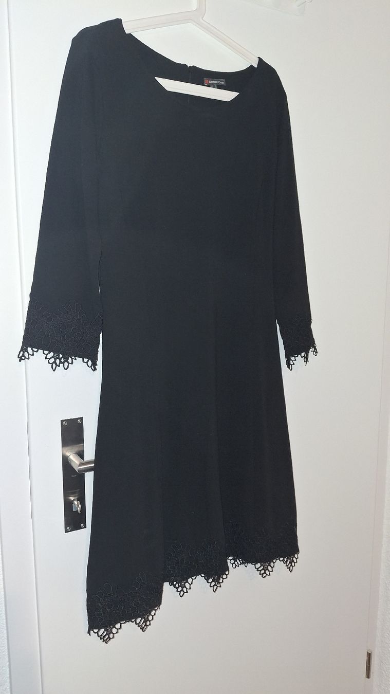 Kleider: Street One Kleid Gr. 40 – Gebraucht aus Wil SG von FionaSmile