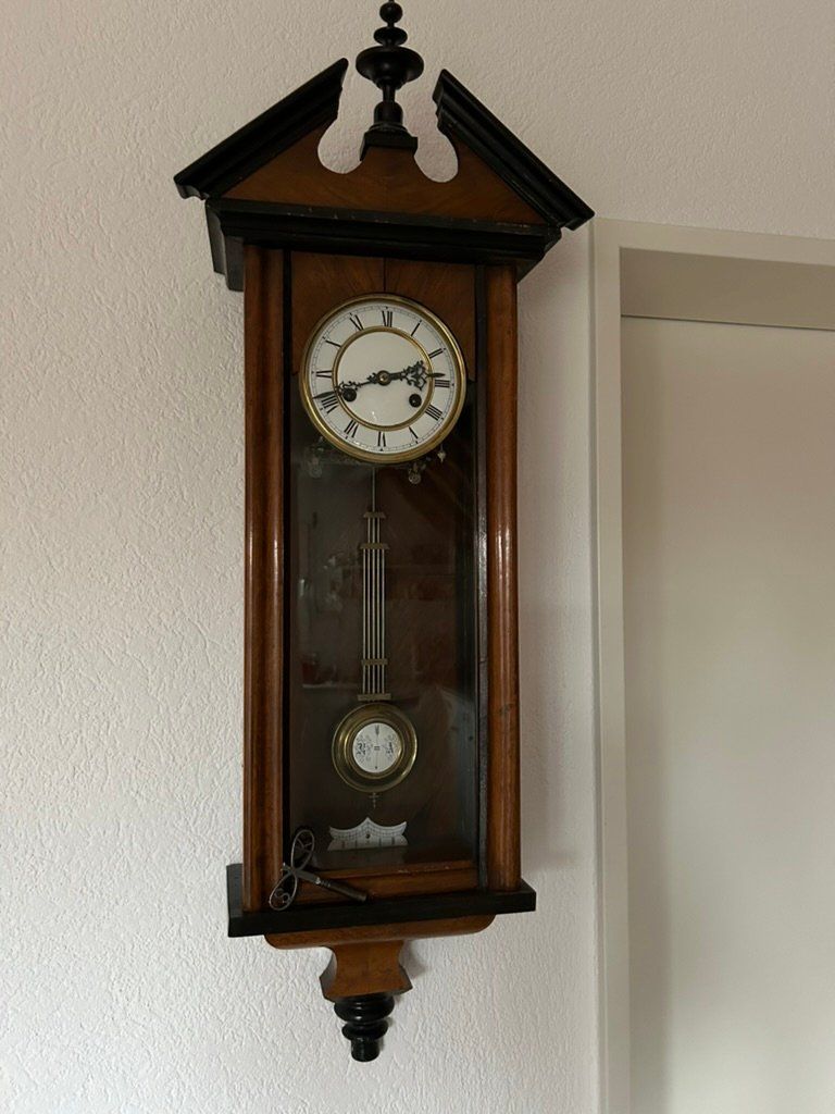 Uhren: Antike Wanduhr / Pendeluhr / Regulator – Gebraucht aus Bubikon von dialabarla 2