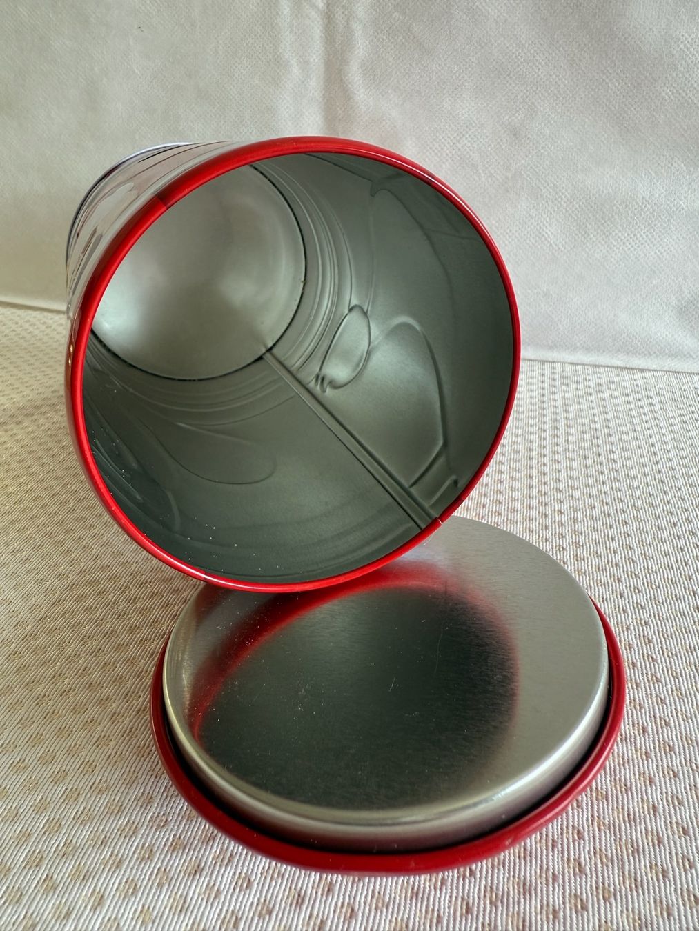Kambly Contenitori & Simili: Kambly - Blechdose -. Boîtes à biscuits – Usato da Sion venduto da accroshoes 4