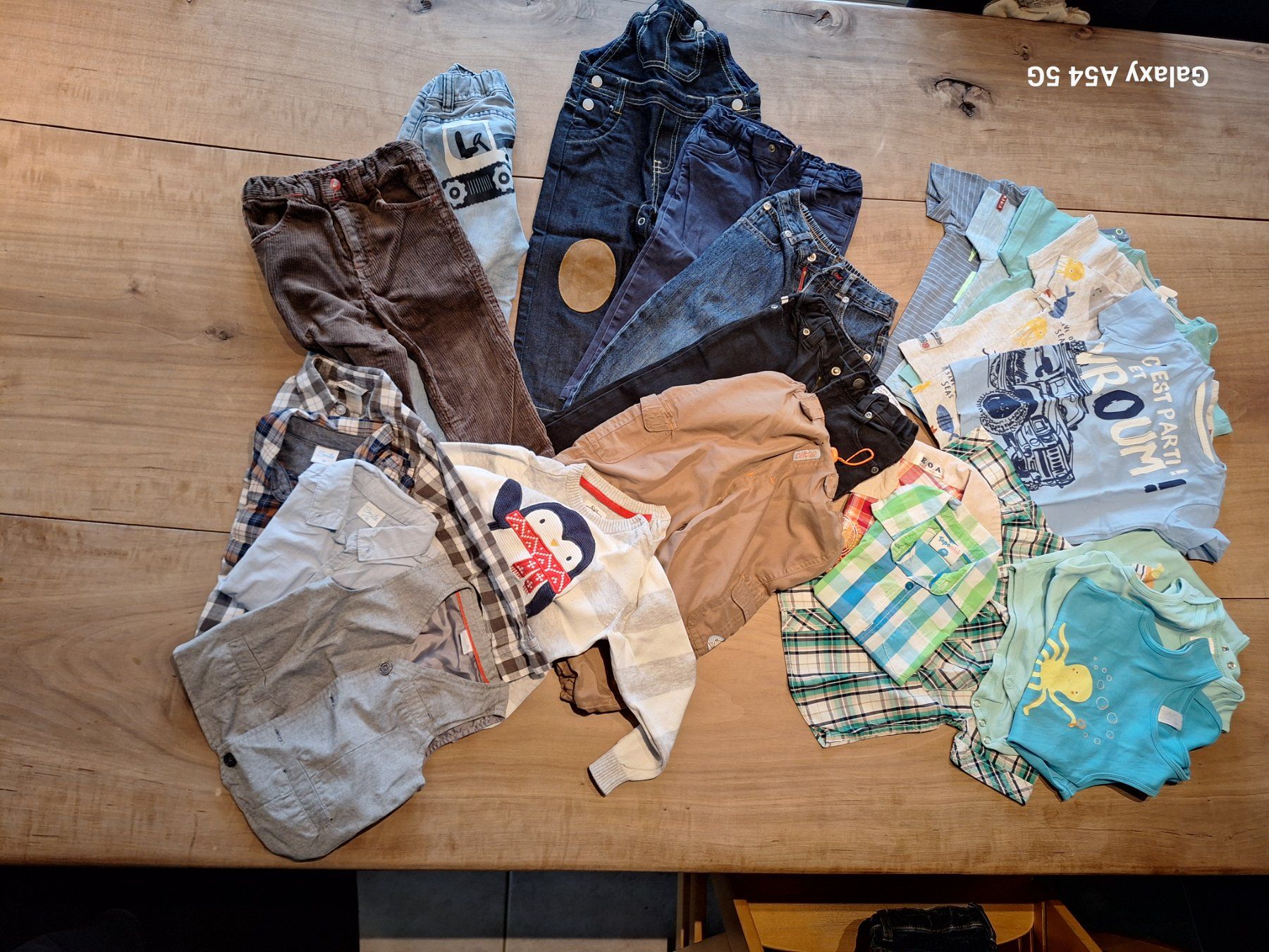 Lotti & Set di vestiti: Kleiderpaket 86 – Usato da Triengen venduto da knopf2016
