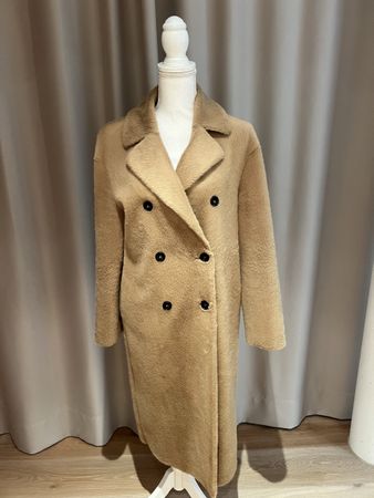 Zara Mantel Grösse S