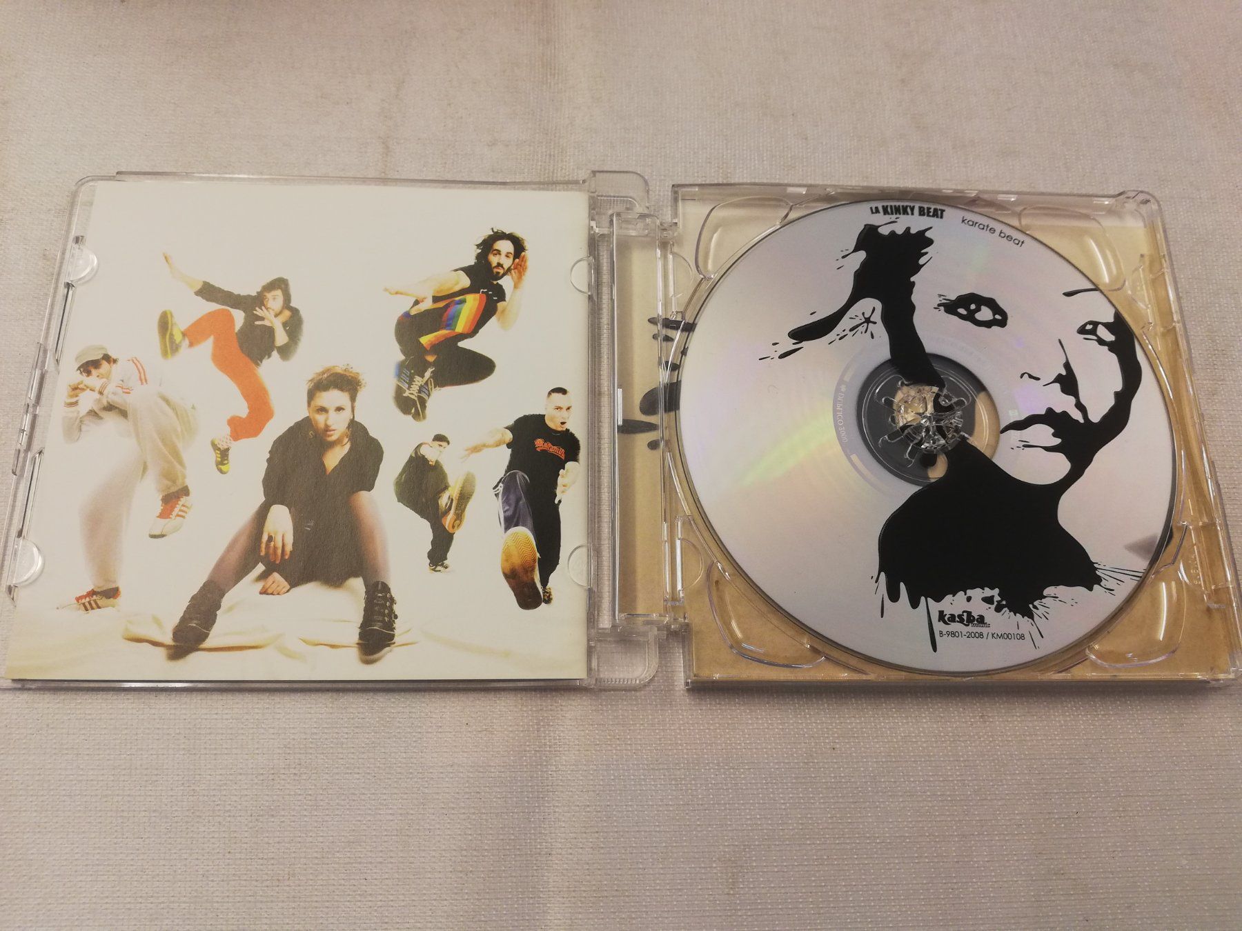 CD: LA KINKY BEAT - KARATE BEAT – Usato da Bern venduto da Vinylsound.ch 2