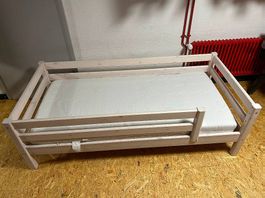 Flexa Bett mit Umrandung 90x200
