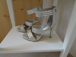 Silberfarbene Sandalette von Catwalk Gr. 36 - 240618