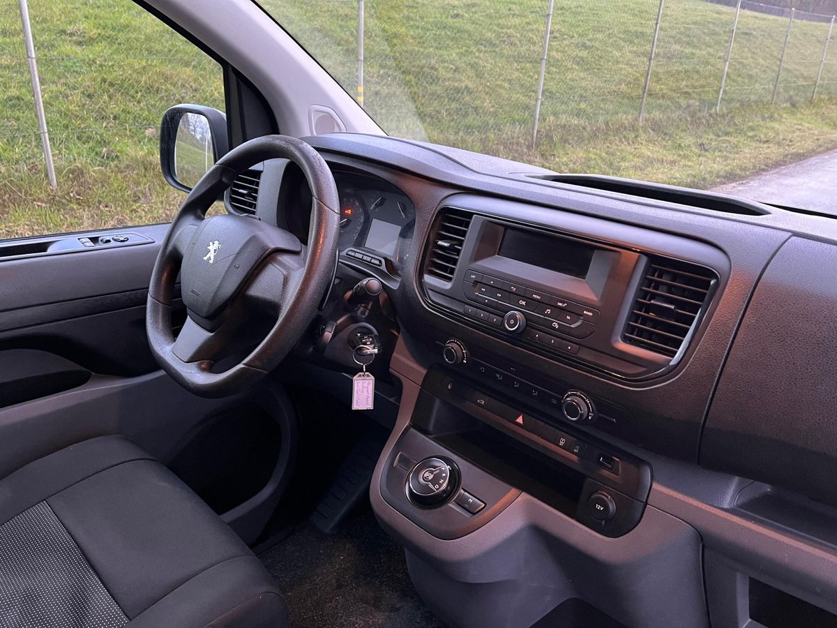 Peugeot Veicoli commerciali: Peugeot Expert Automat – Usato da Eiken venduto da inf_wz9f 7