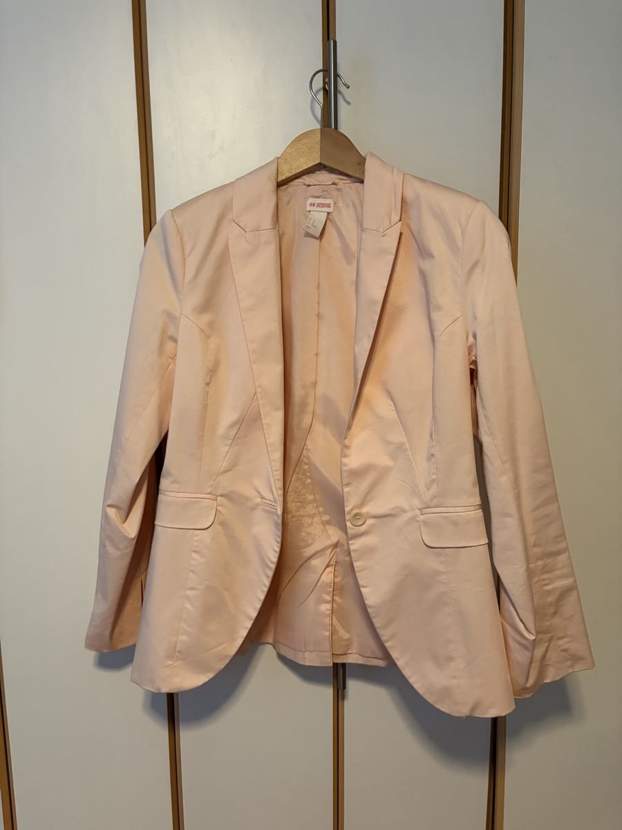 Giacche: Rosa Blazer – Usato da Luzern venduto da THINGS-11