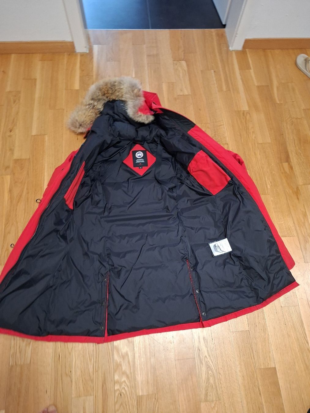 Canada Goose Cappotti: Canada Goose Arctic Program Damen Parka – Grösse S – Usato da Kloten venduto da Szilvi15 1