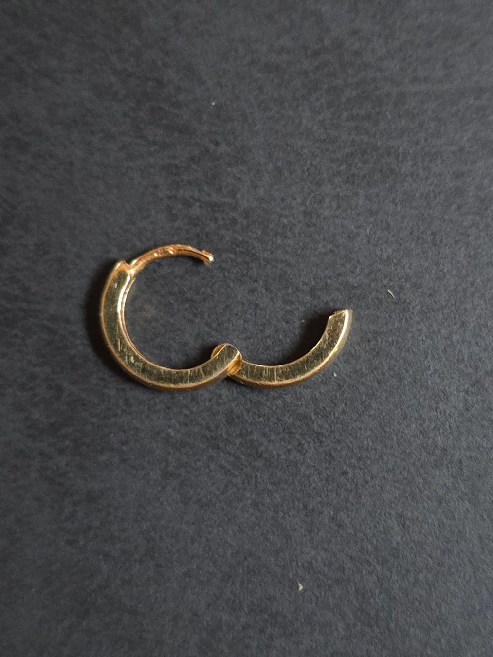 Orecchini pendenti & Orecchini a lobo: 18 Karat Goldohrring unisex – Usato da triesenberg venduto da wisi369 2