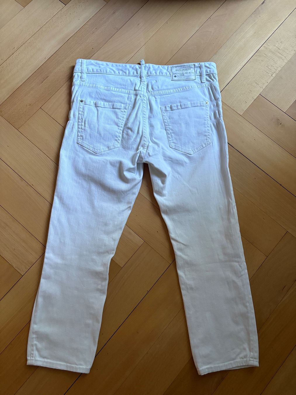 Dsquared2 Jeans: Dsquared2 Jeans Weiss, Grösse 42 – D'occasion à Winterthur par Lepetitprince18 2