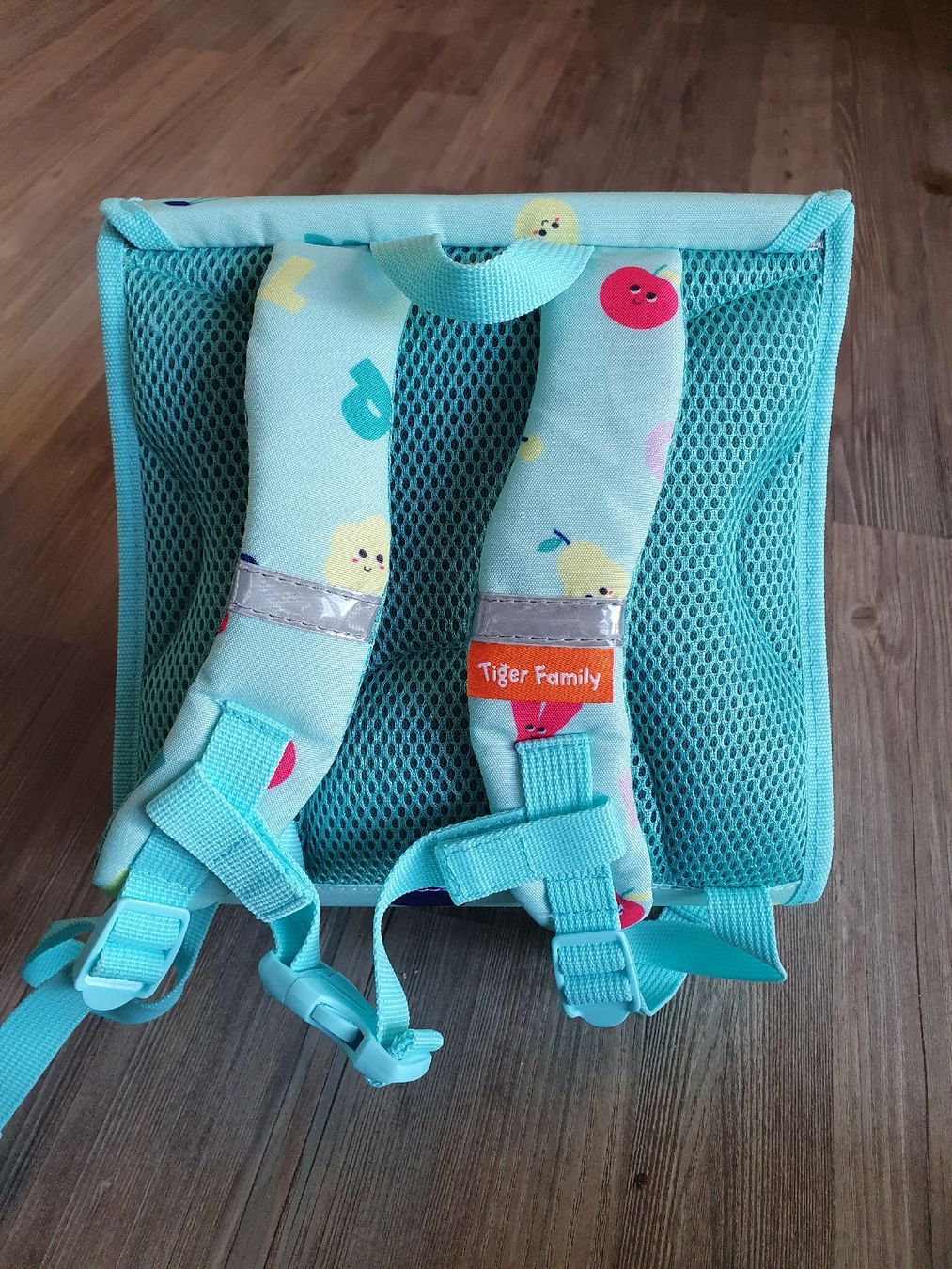 Borse & Zaini: Family Tiger Rucksack – Nuovo (secondo la descrizione) da Weesen venduto da flying_kiwi 1