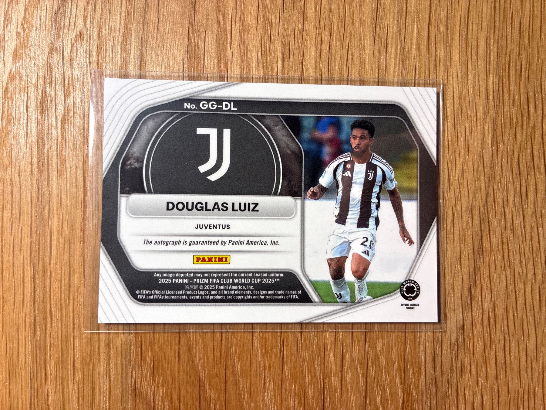Topps Sammelbilder & Trading cards: Panini Prizm Douglas Luiz Juventus Autogramm – Gebraucht aus Wangenried von Garagara 1