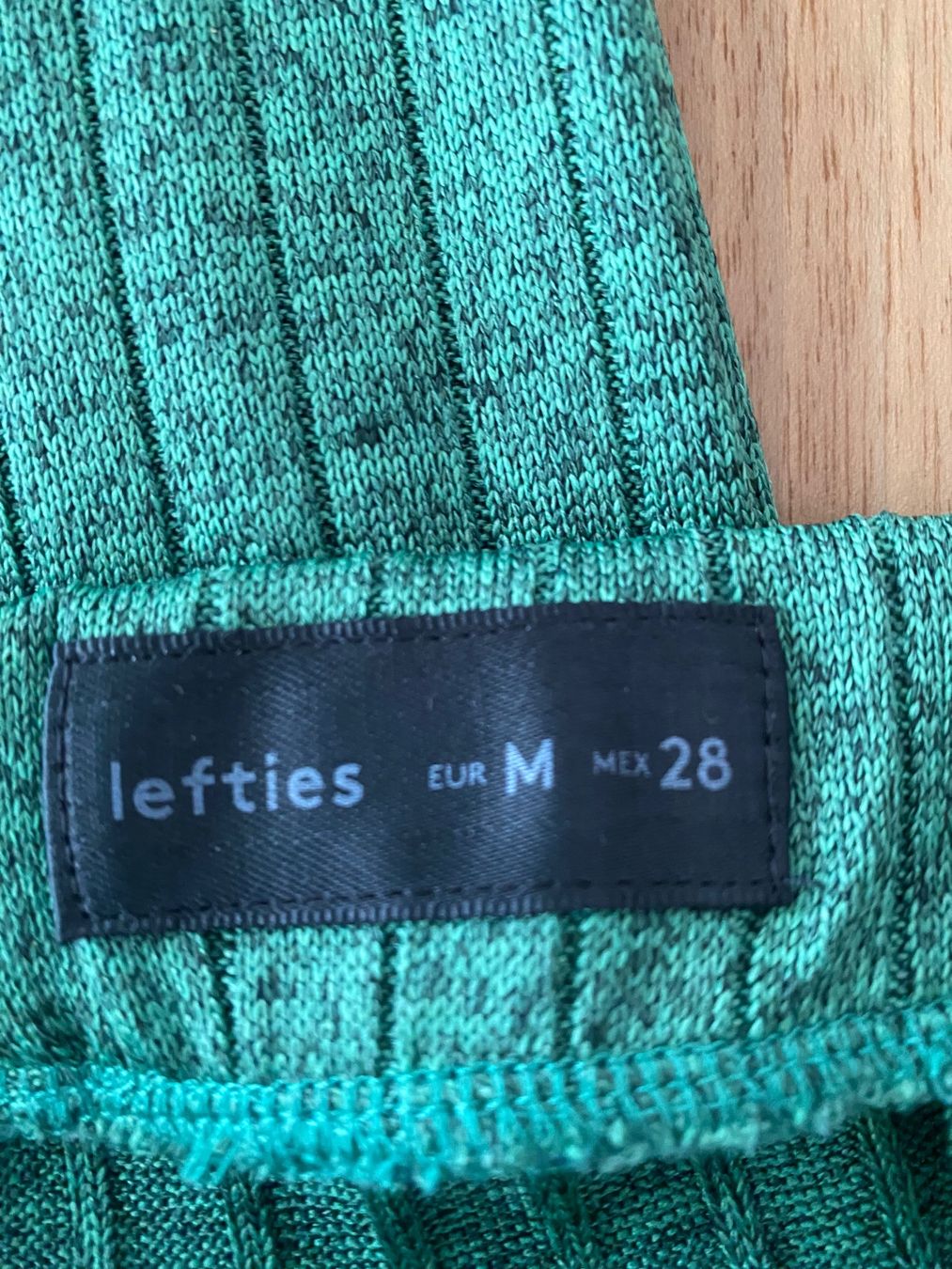 Pantaloni: Sommerhose Rippstrick, Grösse M – Usato da Eschenbach LU venduto da beer05 2