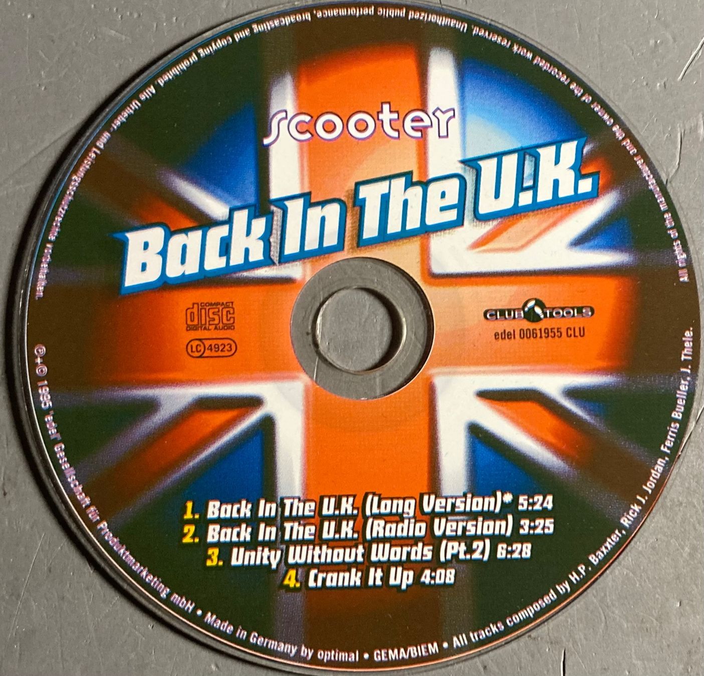 CD: SCOOTER - BACK IN THE U.K. – Usato da Poliez-Pittet venduto da Newtown-Records 1