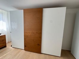 Pfister Kleiderschrank / Wardrobe 280x220x68 cm