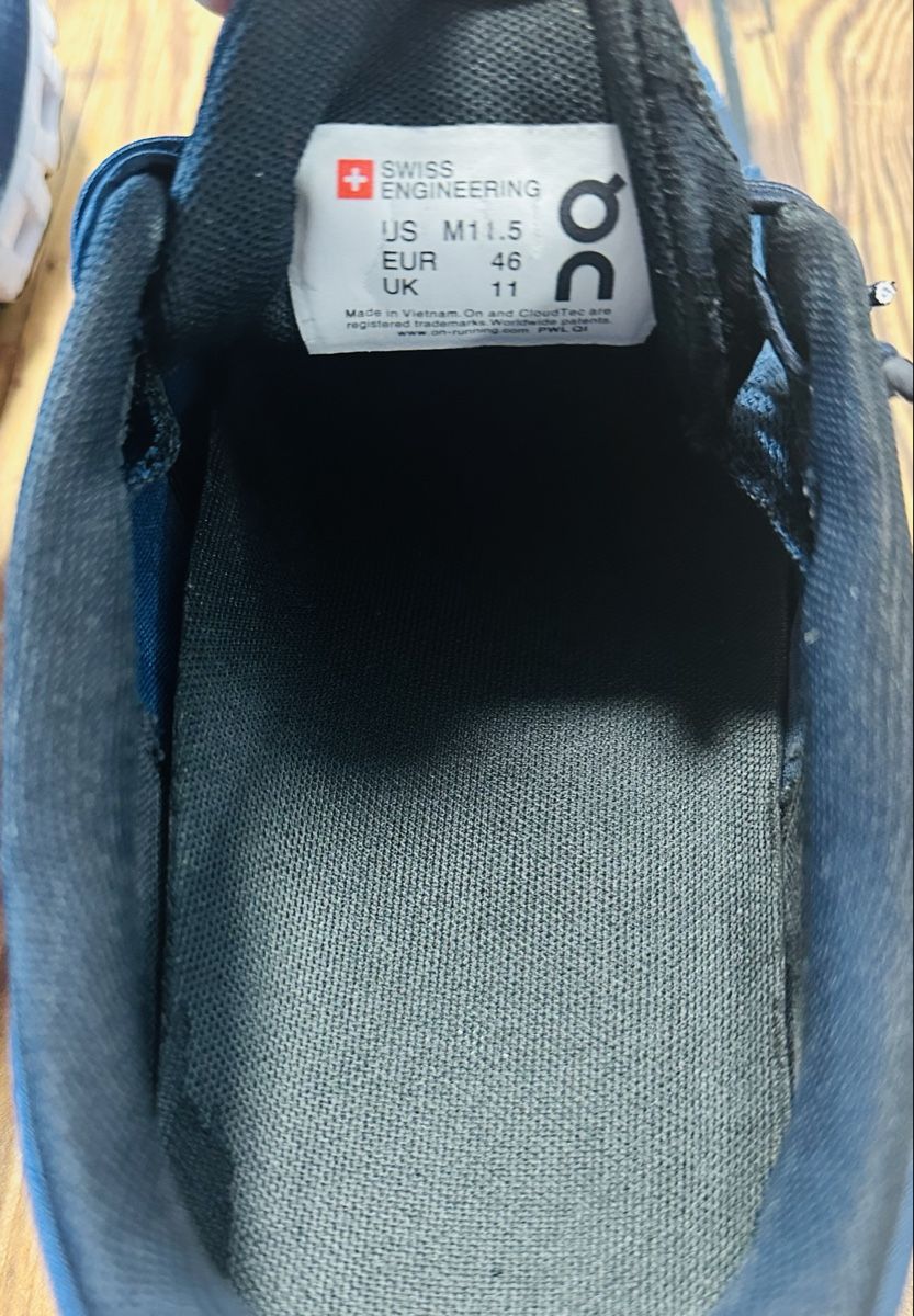On Scarpe da uomo: ON Cloud Laufschuhe Herren Gr. 46, blau – Usato da Scuol venduto da ricos81 6