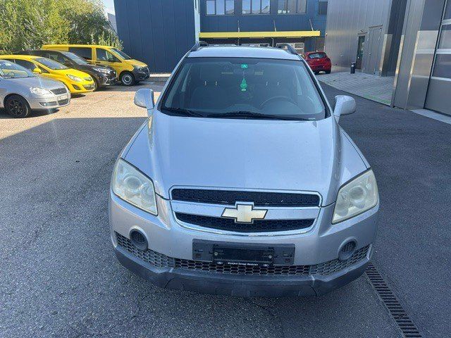 Chevrolet Automobili: Chevrolet Captiva 2.4 L  4x4 – Usato da Oberriet SG venduto da jeepv8 4