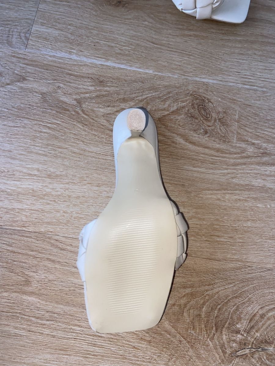 Scarpe da donna: Pantoletten beige – Nuovo (secondo la descrizione) da Malans GR venduto da han_y6rd 3