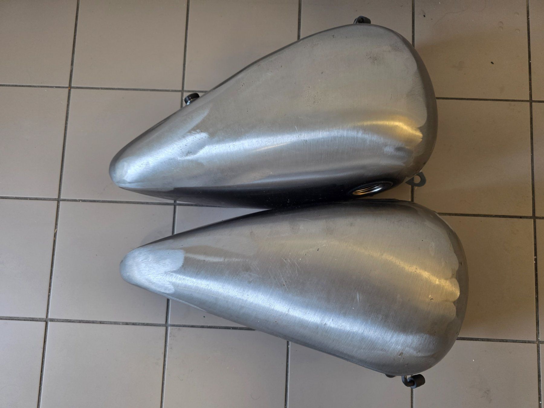 Harley-Davidson Sonstiges Fahrzeugzubehör: Harley-Davidson Split Tank Shovelhead – Gebraucht aus Petit-Lancy von tsy_7g9f