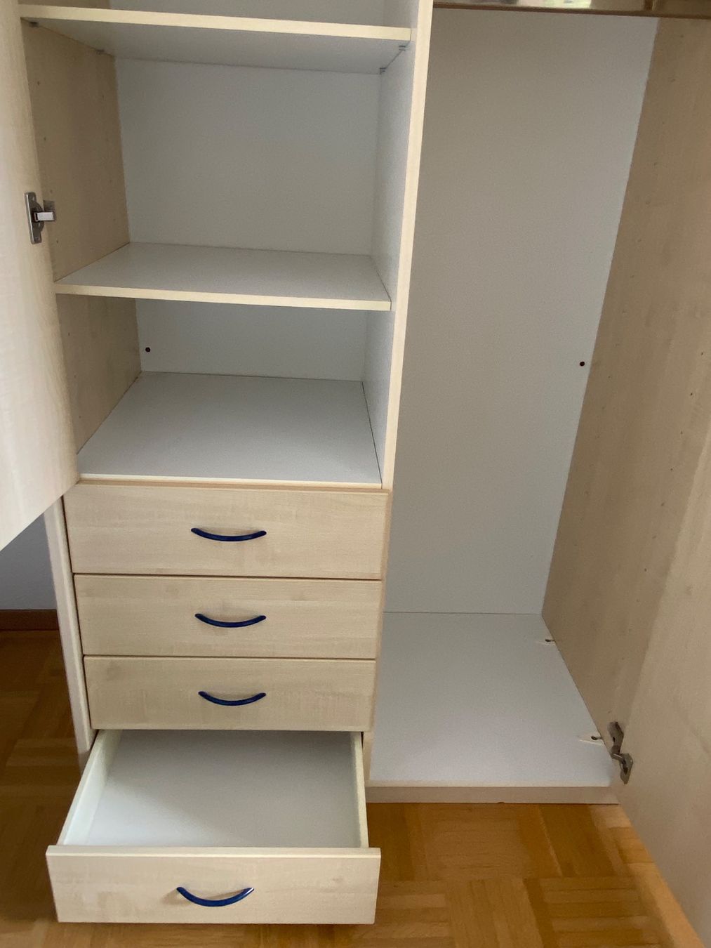 Armadi: Kleiderschrank – Usato da Thalwil venduto da Hcdavalanche 3