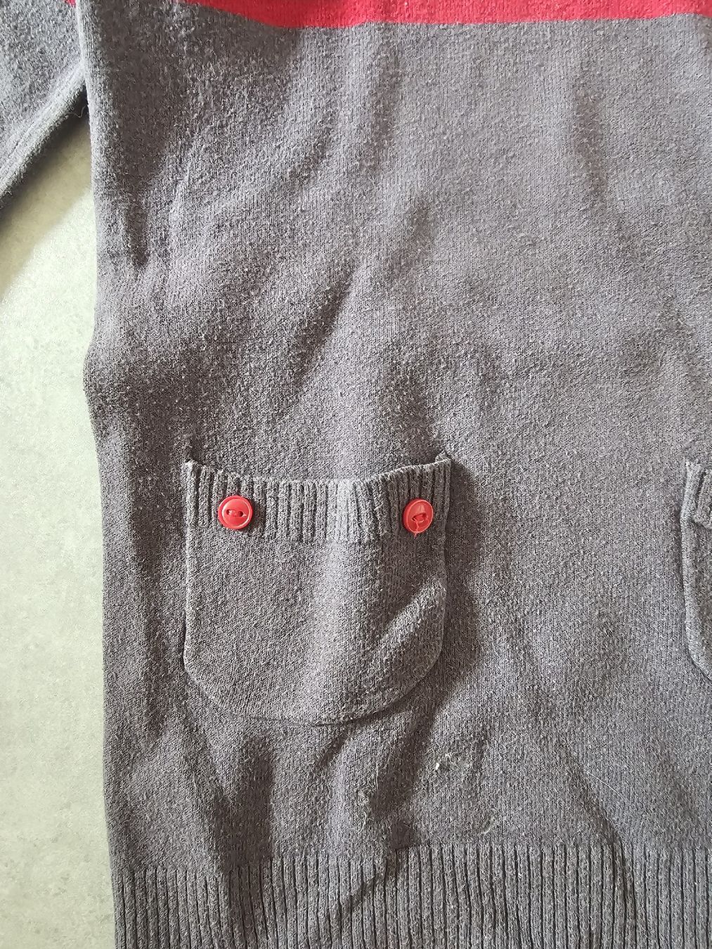 Vestiti & Gonne: Robe pull enfant VYL FRAISE rayée rouge 4 ans – Usato da Sornetan venduto da T.a333 1