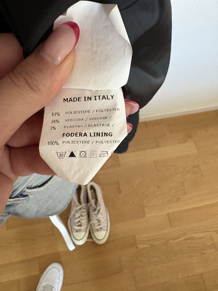 Giacche: Blazer noir élégante  – Nuovo (secondo la descrizione) da Mont-sur-Lausanne venduto da Melmel83 2
