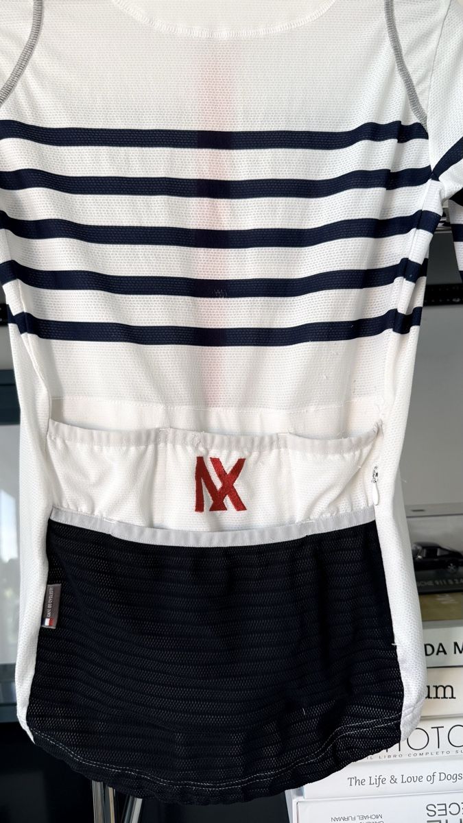 Canottiere & Pantaloni: Damen-Radtrikot Café du Cycliste  – Usato da Küsnacht venduto da cri_ngg5 5