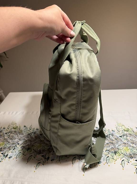 Zaini: Adidas Rucksack  – Usato da Zürich venduto da Denise-8050 1
