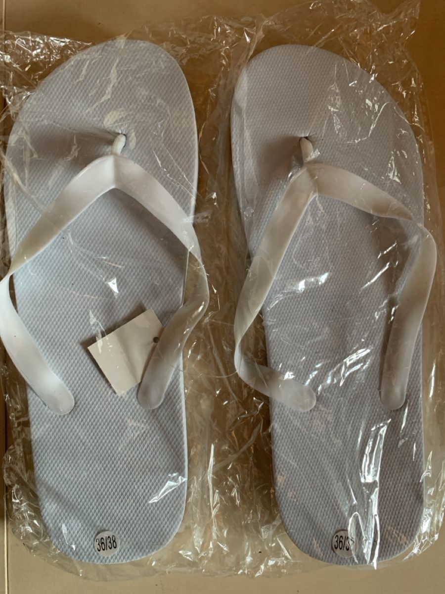 Herrenschuhe: Flip-Flops Weiss Groesse 36/38  – Neu und originalverpackt aus Bonaduz von Schnueff0 2