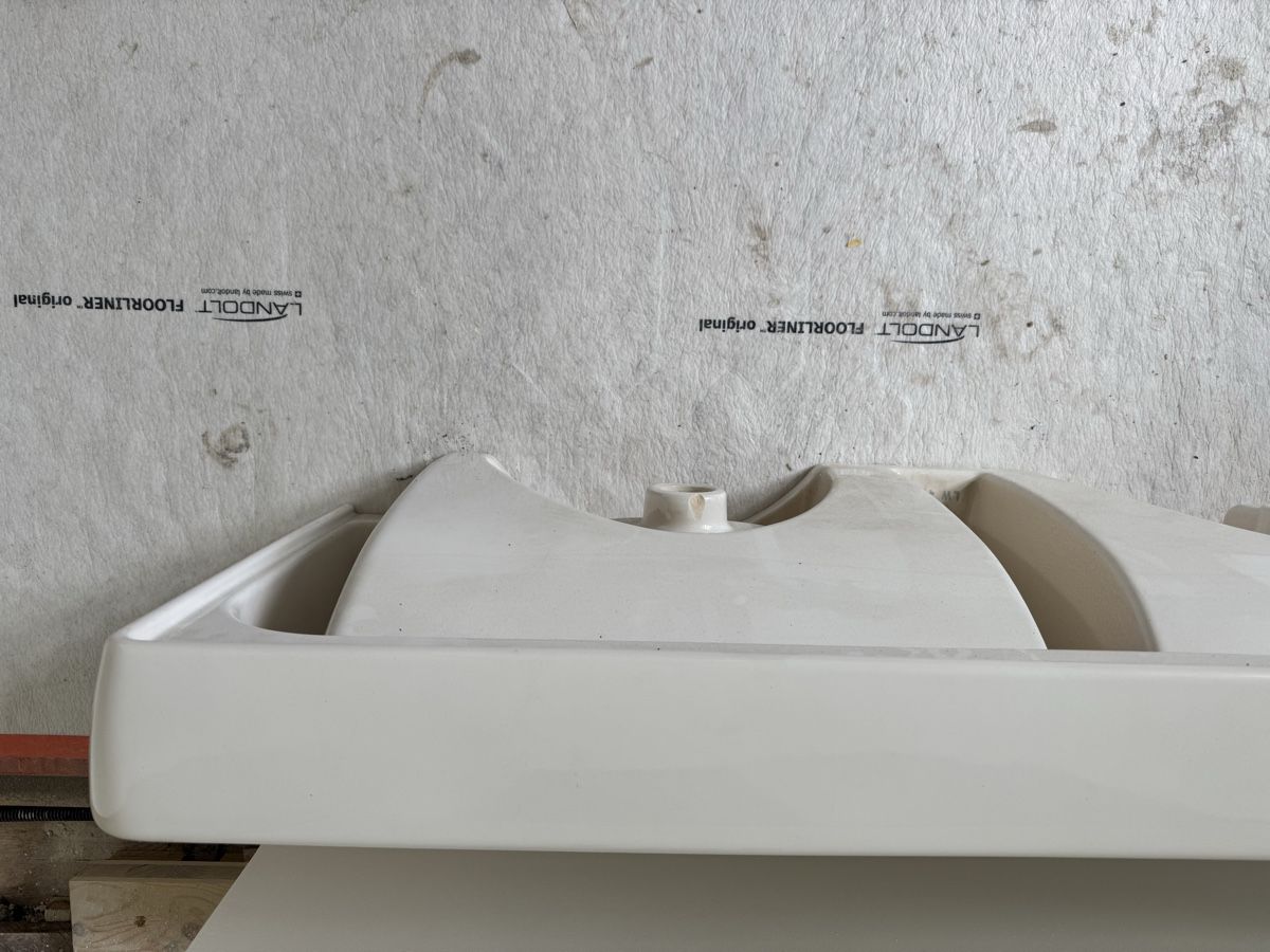 Lavabi & lavandini: Laufen Pro Dopplewaschbecken – Usato da Basel venduto da emmzalou 1