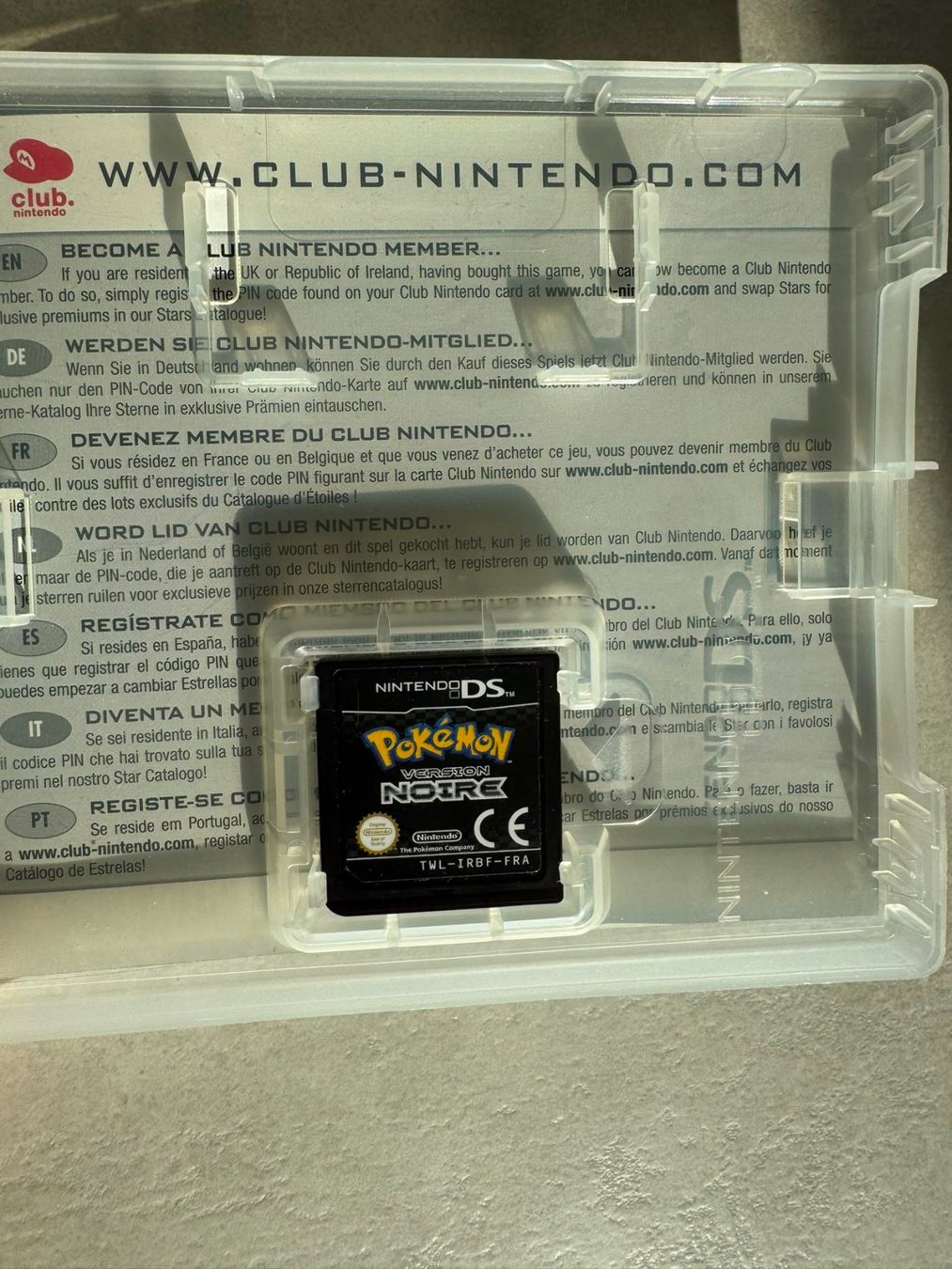 Pokémon Jeux: Pokémon Version Noire - DS - Version FR - Complet en boîte – D'occasion à Cossonay-Ville par ric_s229 1