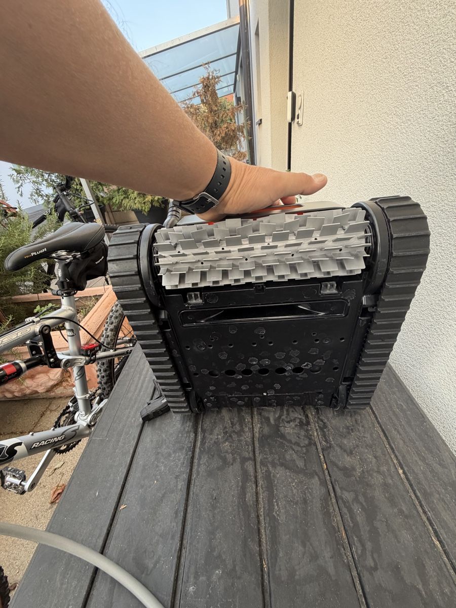 Accessori per Piscine: Pool Roboter Zodiac ASR 105 EN1101 – Usato da Diegten venduto da alltronics 4