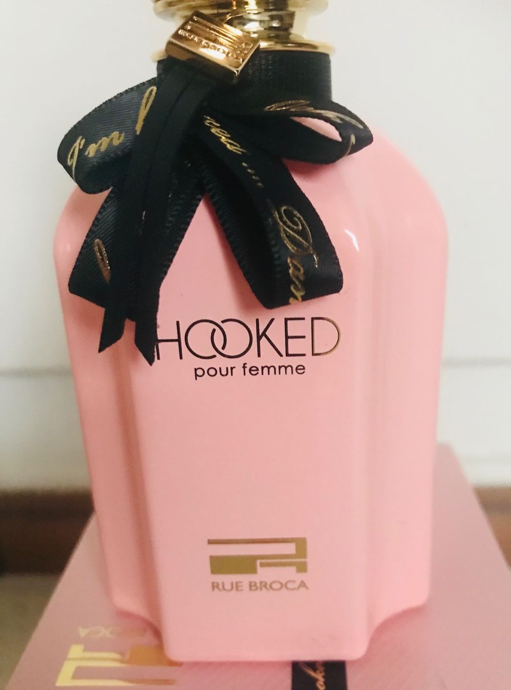 Profumi & Eau de Toilette: Hooked von RUE BROCA, Parfüm, 100 ml – Nuovo (secondo la descrizione) da Zürich venduto da KEEPINSPIRED