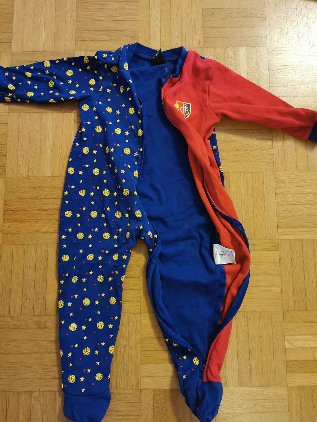Pigiama & Simili: FC BASEL Strampler – Usato da Brislach venduto da haexxxli 1