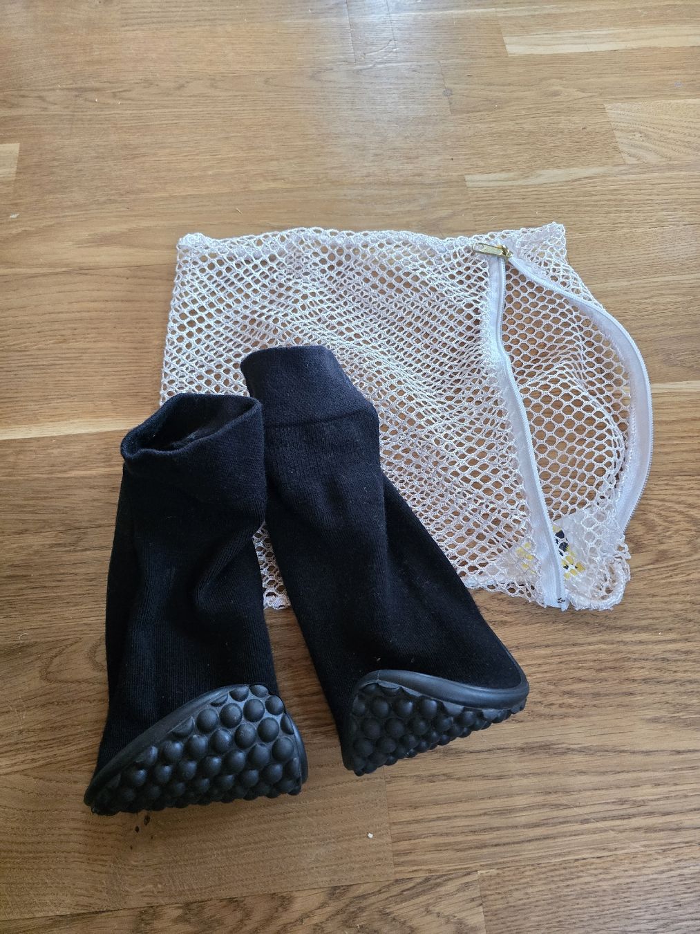 Leguano Scarpe da uomo: Leguano Socke XL schwarz – Usato da Hünikon venduto da Butz0